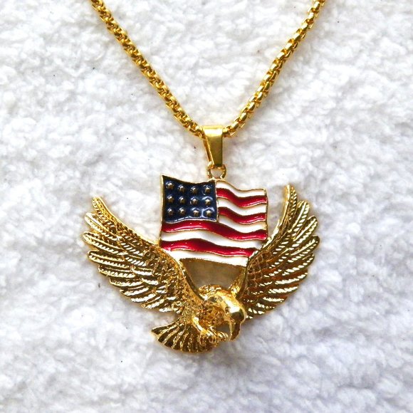 🇺🇸HOST PICK🇺🇲Gold American Flag Eagle Pendant Necklace NEW 3D 23" - Picture 3 of 9